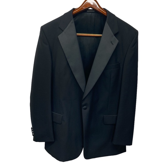 Stafford Tuxedo 2 Piece Black 48L 36W like new - Picture 5 of 16